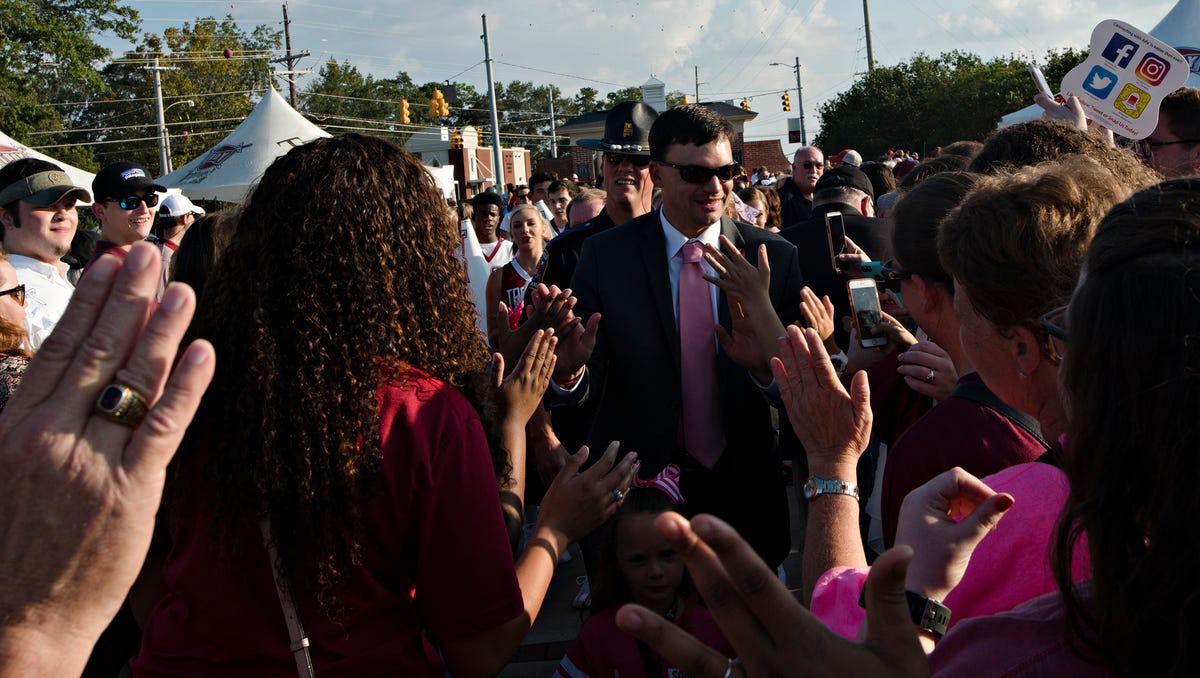 Want Neal Brown As Your Coach Pay Troy Almost 3 Million