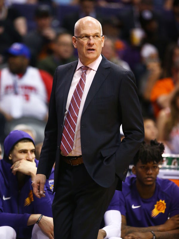 Phoenix Suns head coach Jay Triano no longer in running