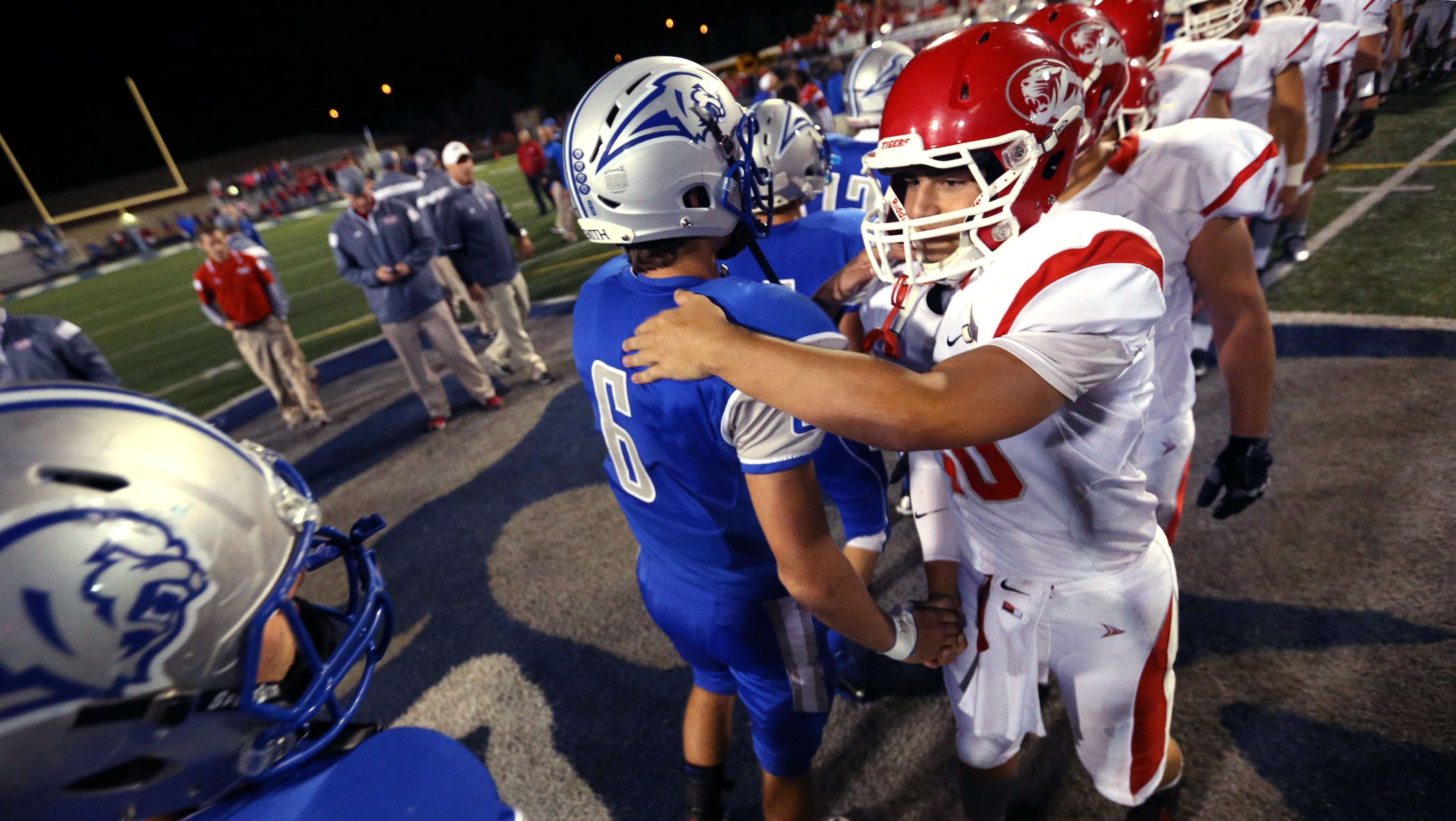 High School Football Huge Crowd Watches Fishers Rout Hse 41 10