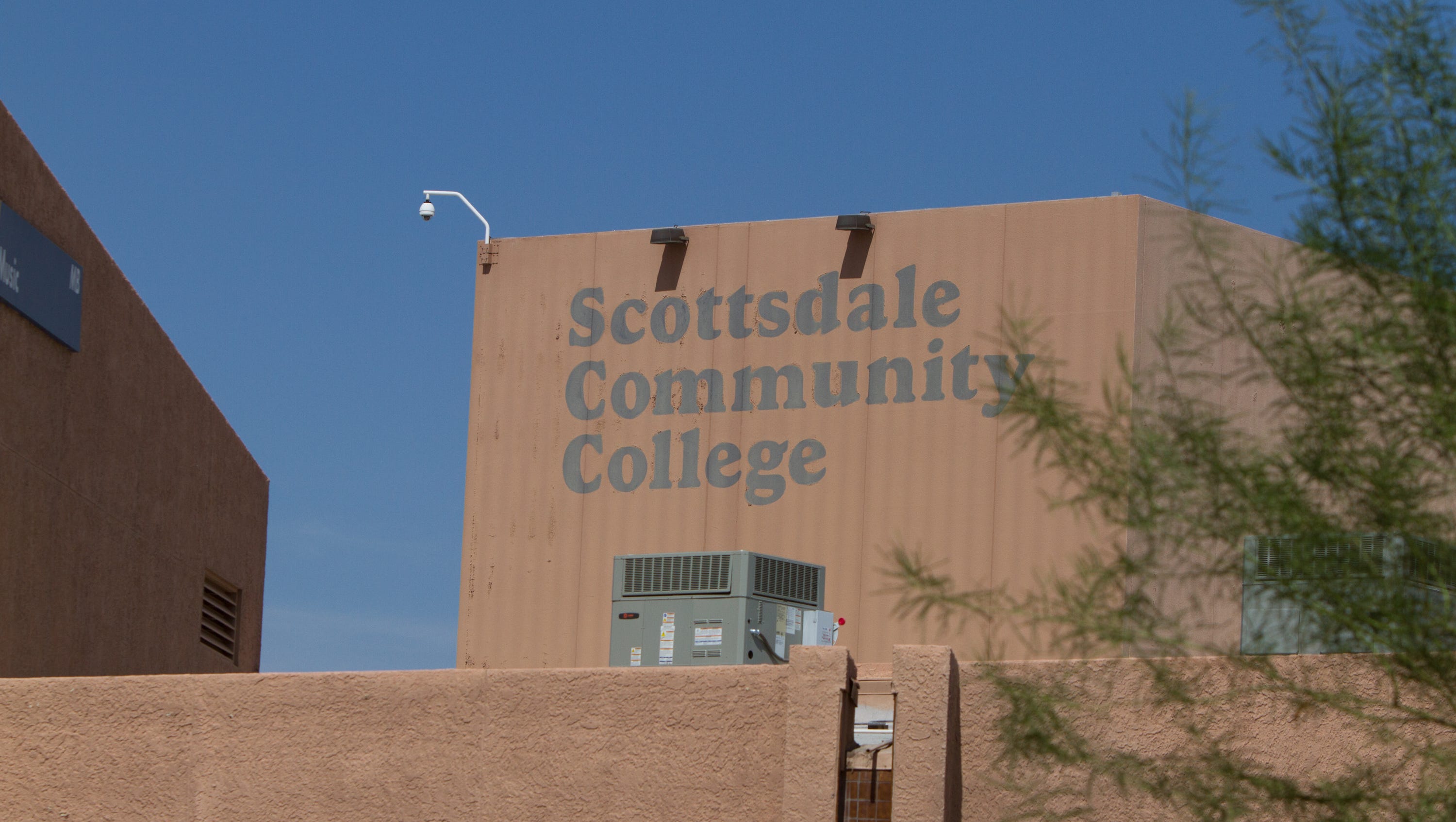 Scottsdale Community College apologizes for Islamaphobic test questions Scottsdale Community College apologizes for Islamaphobic test questions