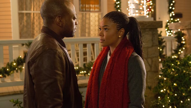 House Resurrection Star Omar Epps Reunites With Gabrielle Union For Almost Christmas Gabrielle Union Almost Christmas