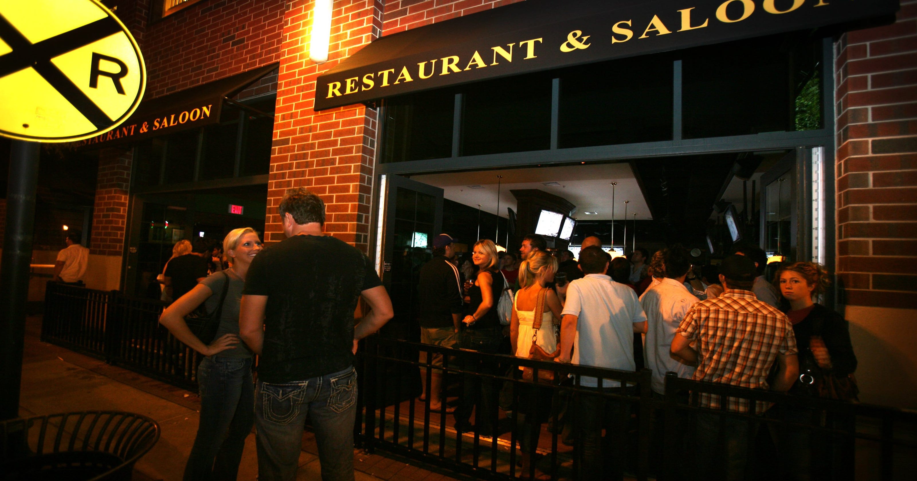 Best Sports Bars In Detroit