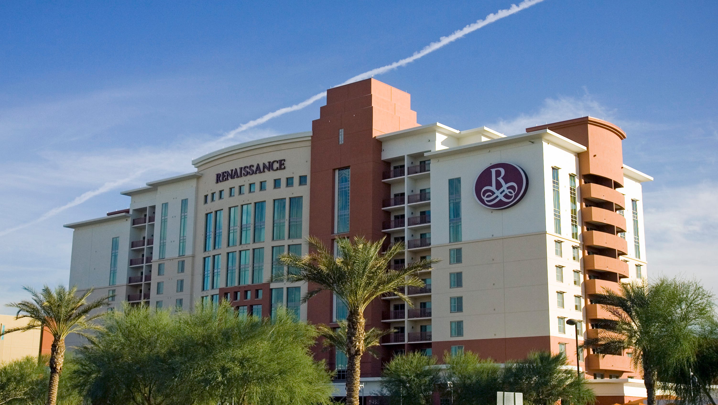 hotels in glendale az near westgate