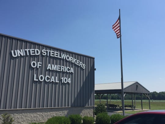 Alcoa Steelworkers Union Agree On Multi Year Labor Contract