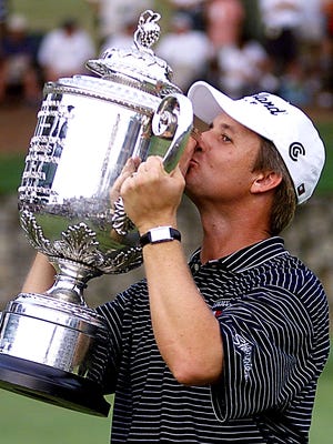 David Toms won the 2001 PGA Championship.