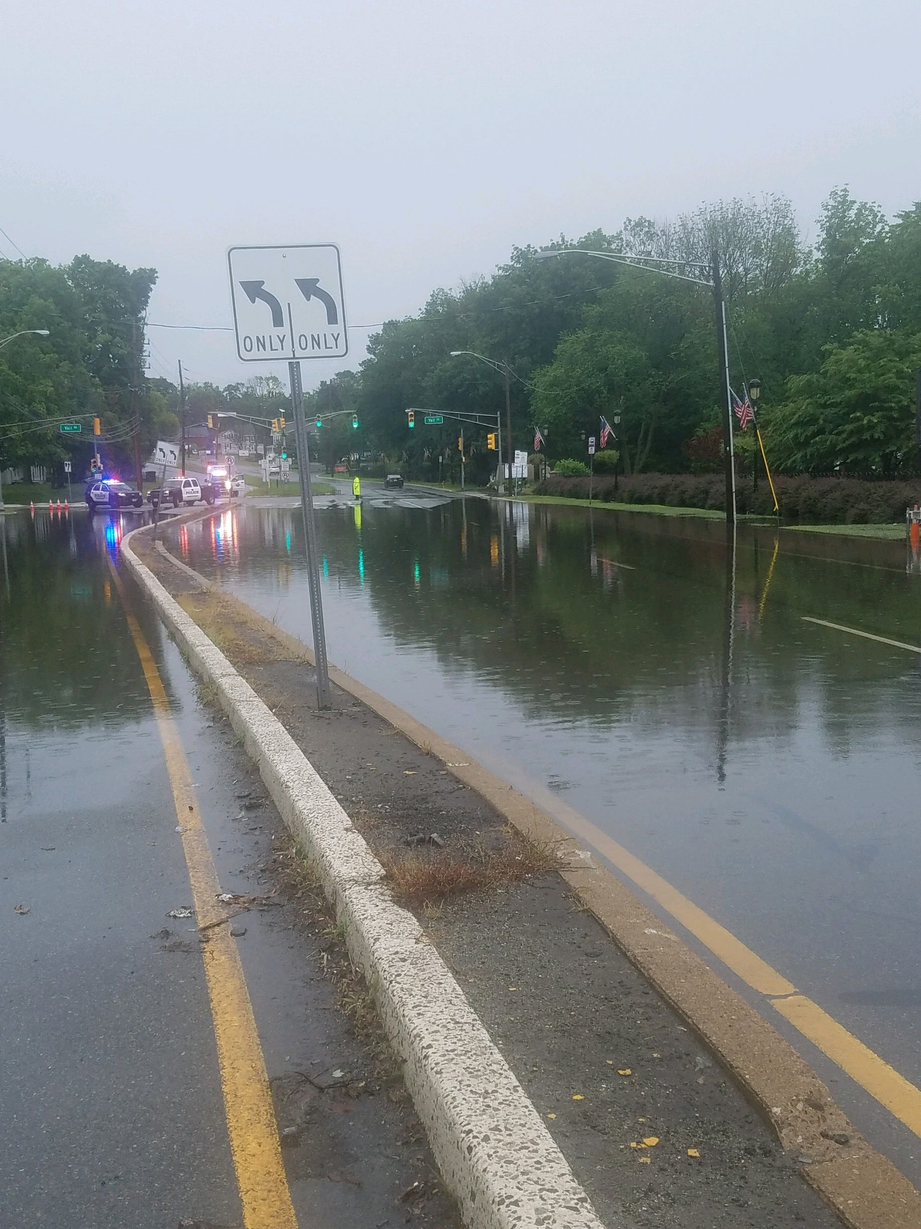 Flooding, power outages follow storm in Morris County