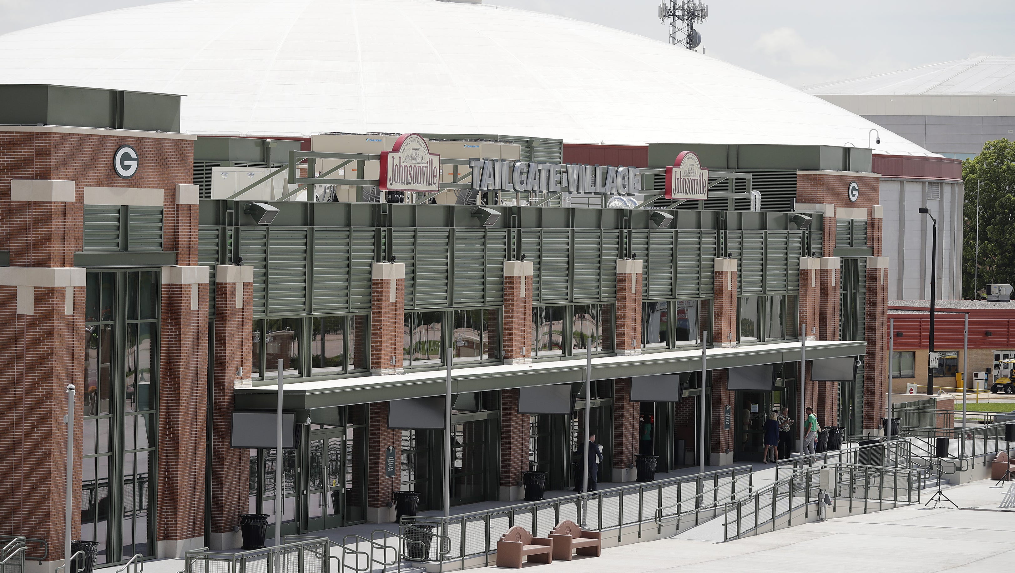 Johnsonville Tailgate Village addresses changing fan culture