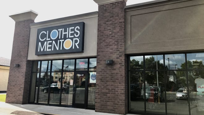 Clothes Mentor in Grand Chute