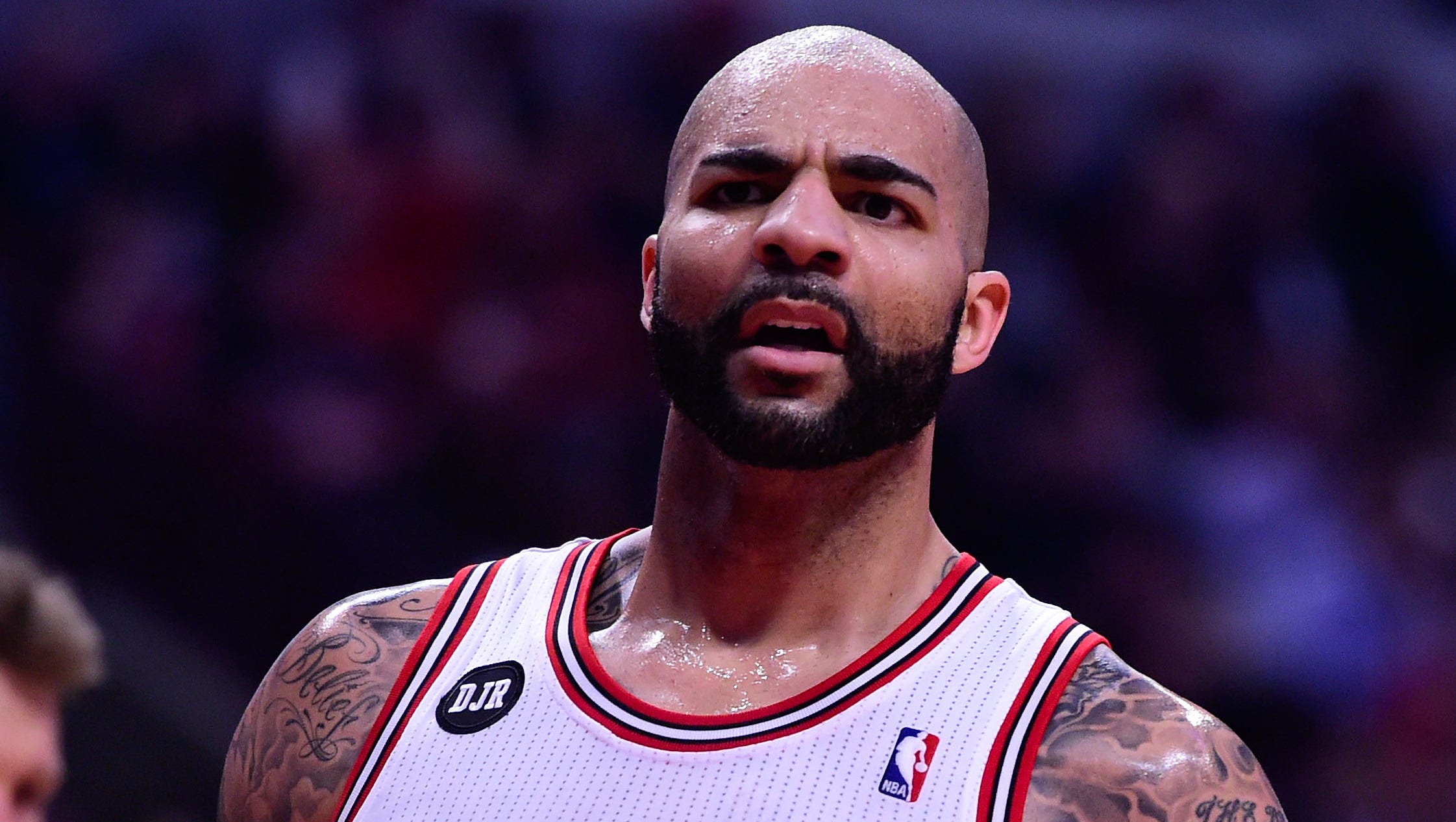 Lakers pick up Carlos Boozer off amnesty waivers