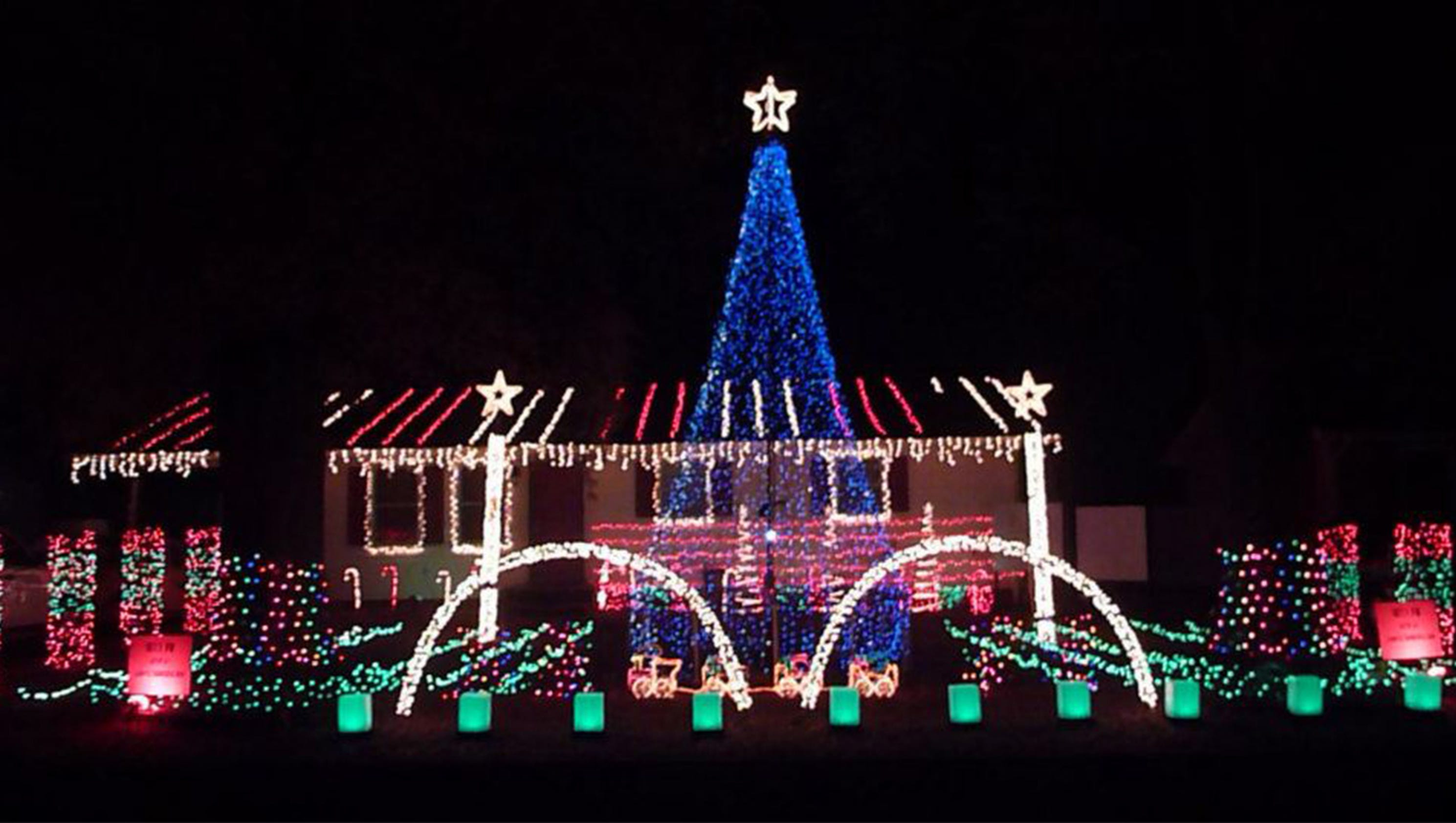 Neighborhoods with most outrageous Christmas lights in every state