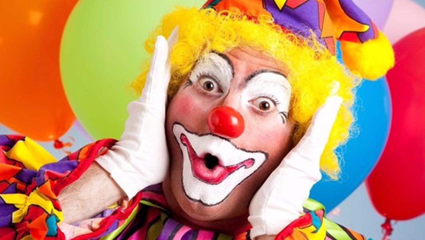 Детские сценарии клоуном. Хью Джекман клоун. Клоун в цирке. Глупый клоун. Клоуны для детей.