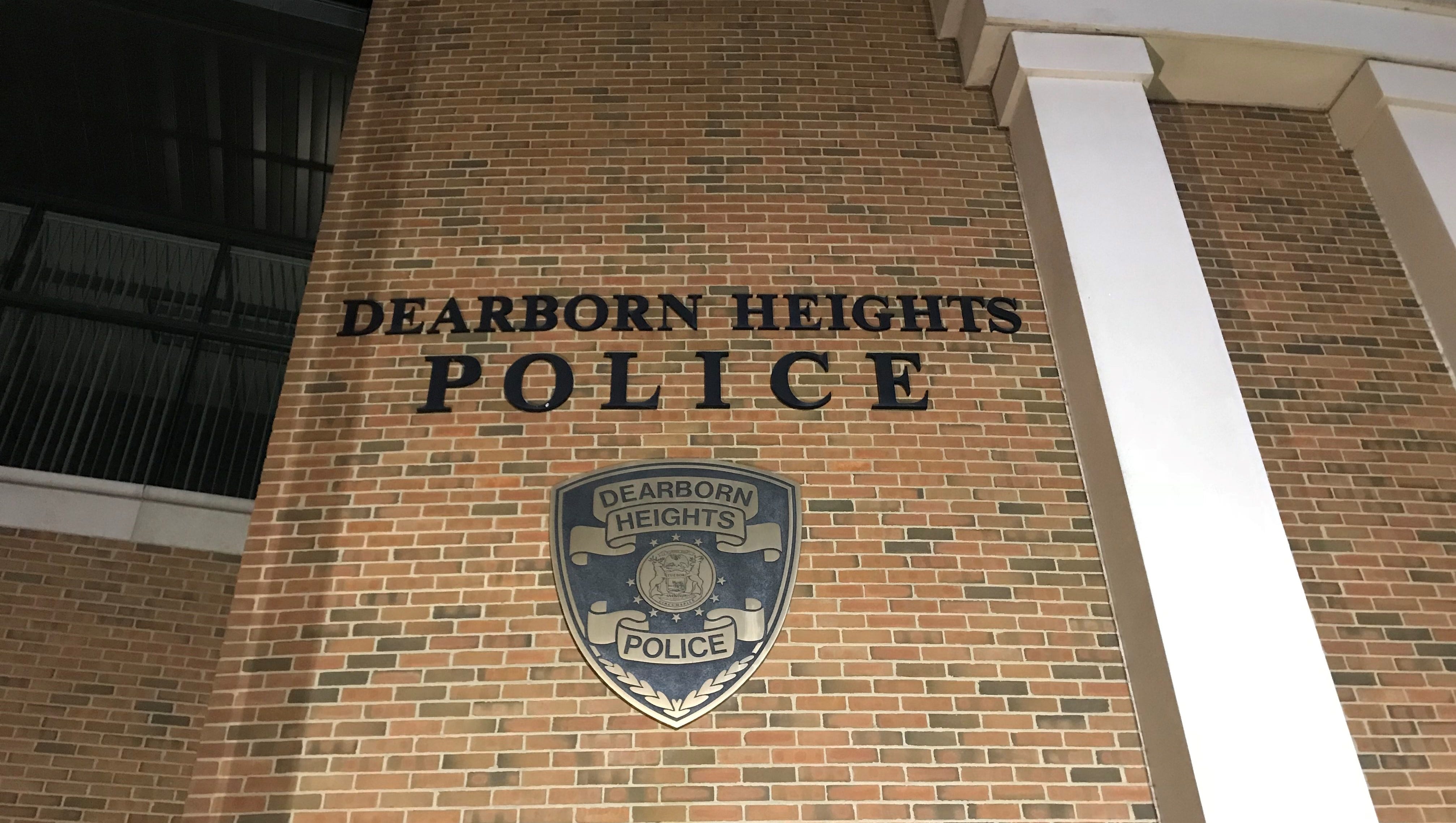 Suspect sought in Dearborn Heights bank robbery