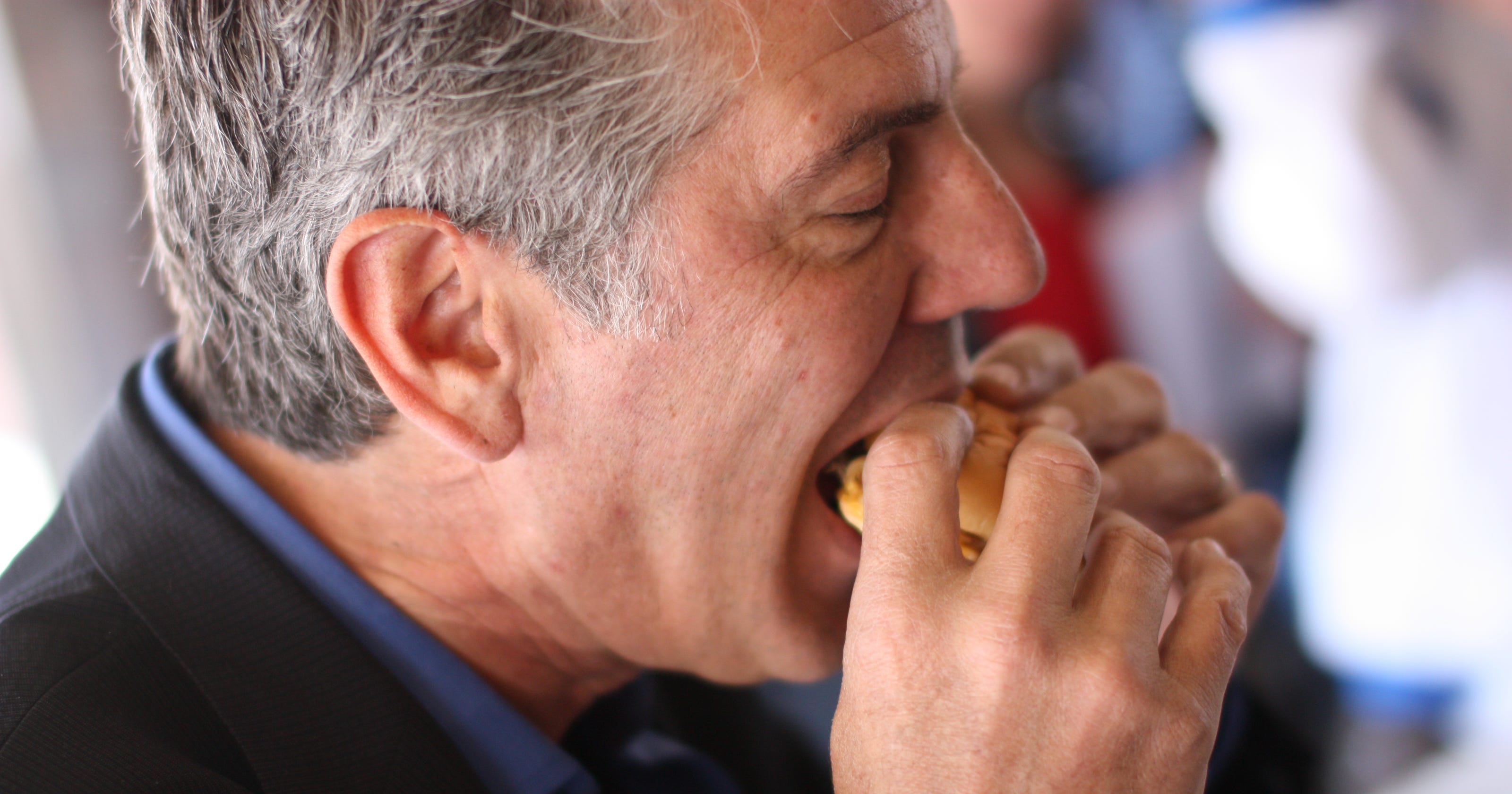Anthony Bourdain Internet Foodie Pioneer