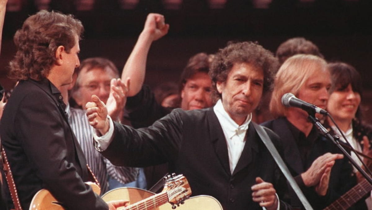 Bob Dylan S 30th Anniversary Concert To Be Reissued