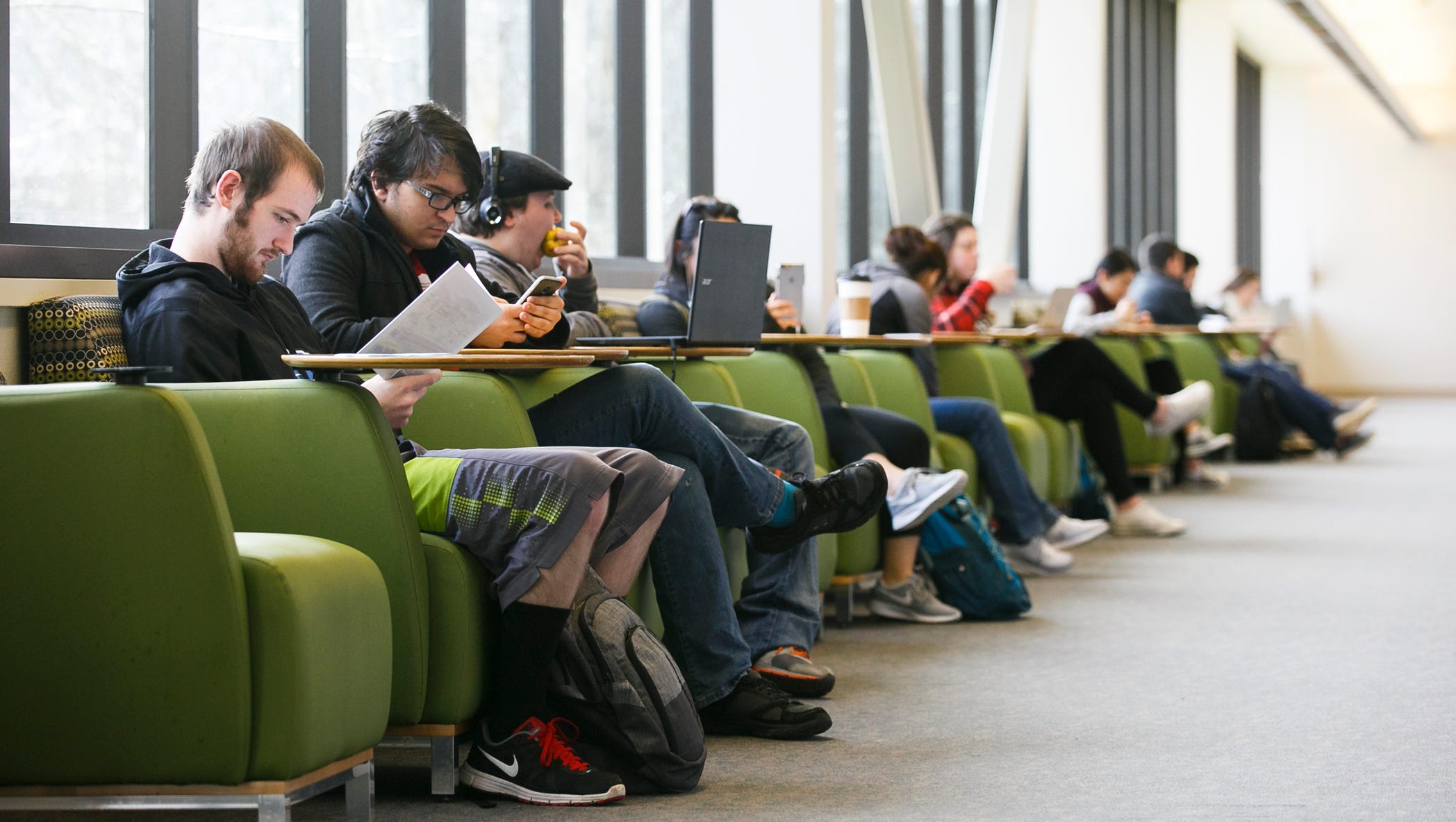 Study Oregon Promise Gets More Students To College