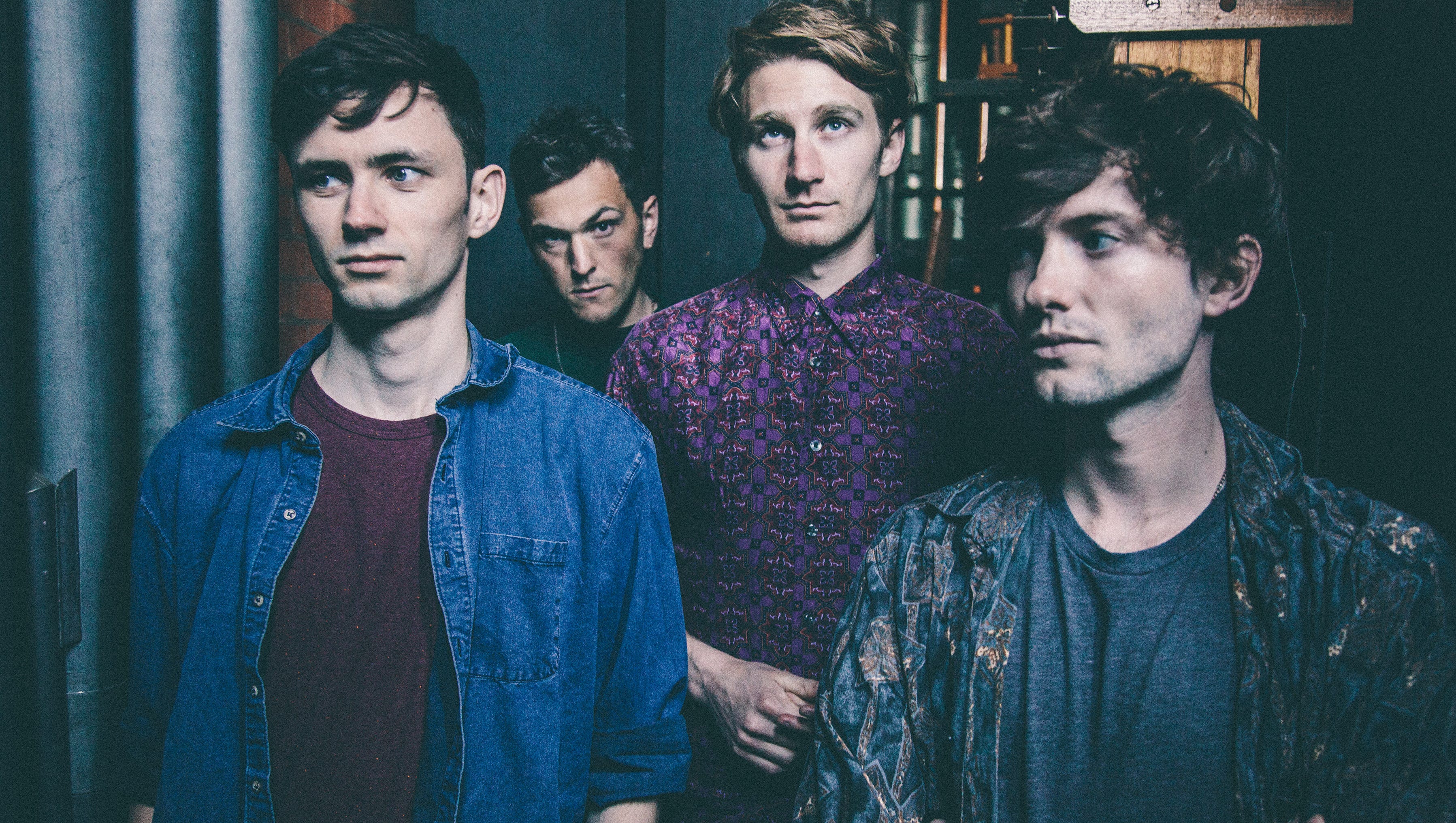 Take a slice glass animals tik tok. Дэйв Бейли Glass animals. Группа Glass animals 2023. Группа the animals. Солист группы Энималс.