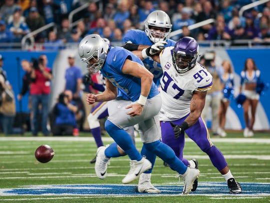 Lions' Matthew Stafford and Vikings' Everson Griffen