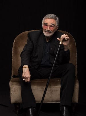 Burt reynolds smokey and the bandit nude pose - dasmetro