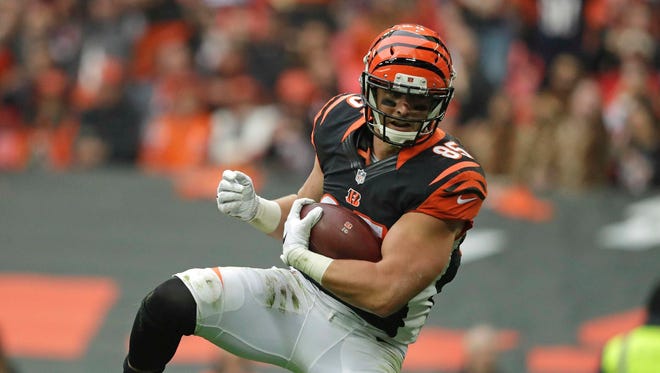 Cincinnati Bengals tight end Tyler Eifert. The Bengals have a losing record even though they’ve been one of the most fortunate teams in the league with injuries. They’re basically at full strength now that tight end Tyler Eifert has returned from ankle surgery.