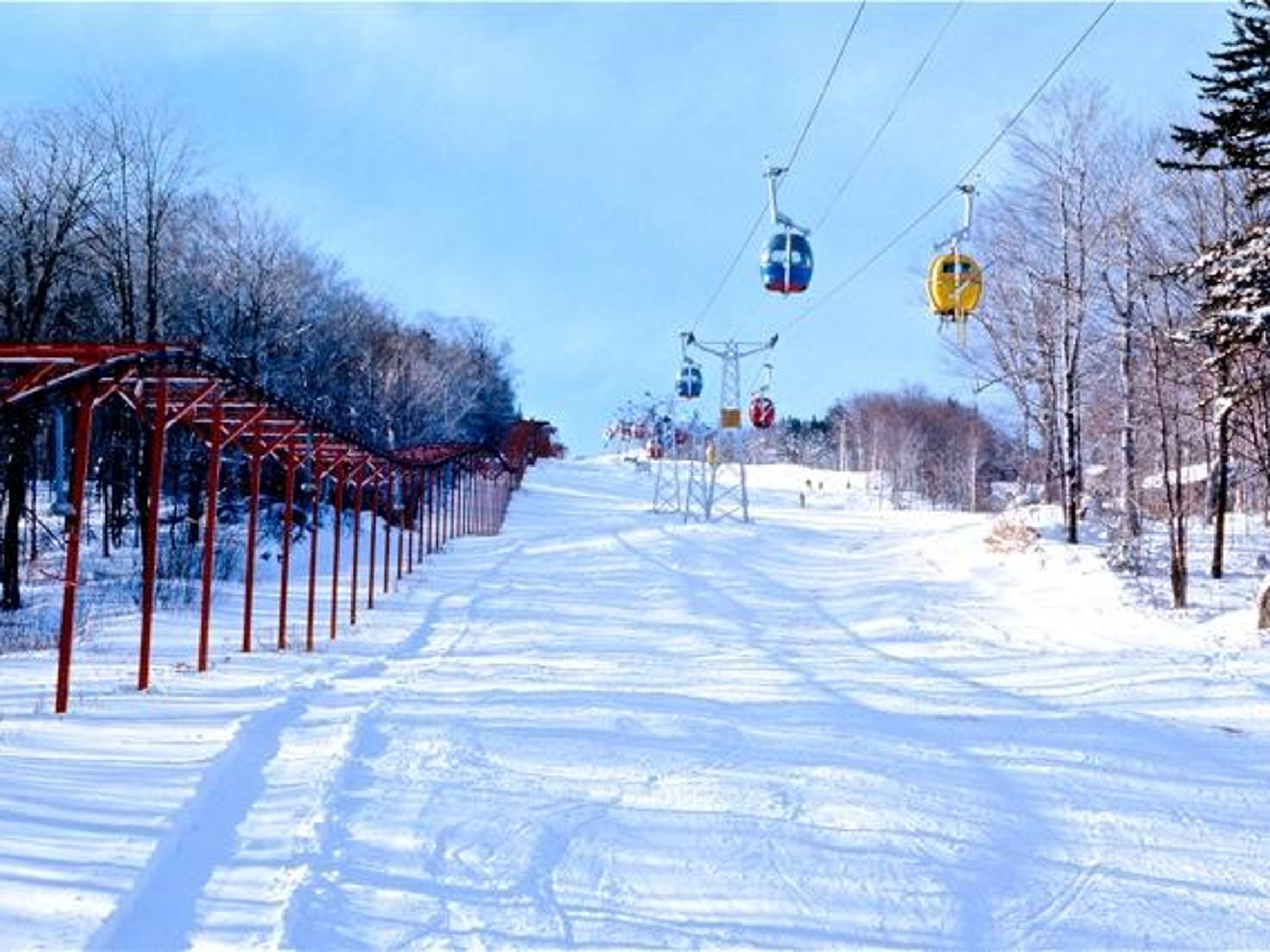 History Space The rise of Mount Snow Resort