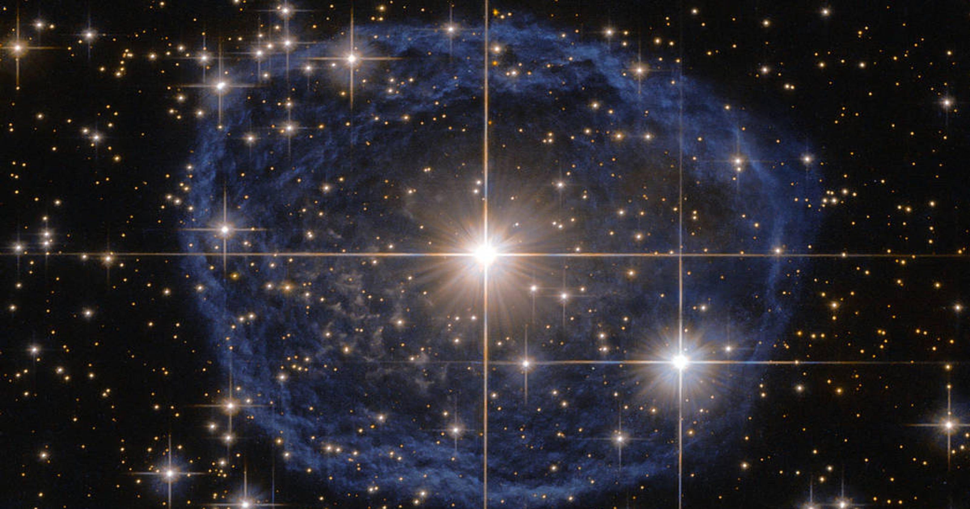 Hubble Captures Image Of Blue Bubble In Space