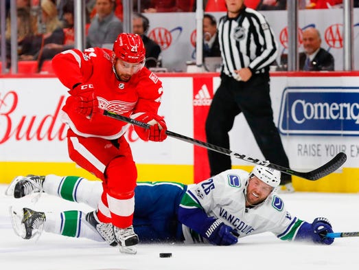 Oct. 22: Detroit Red Wings left wing Tomas Tatar (21)