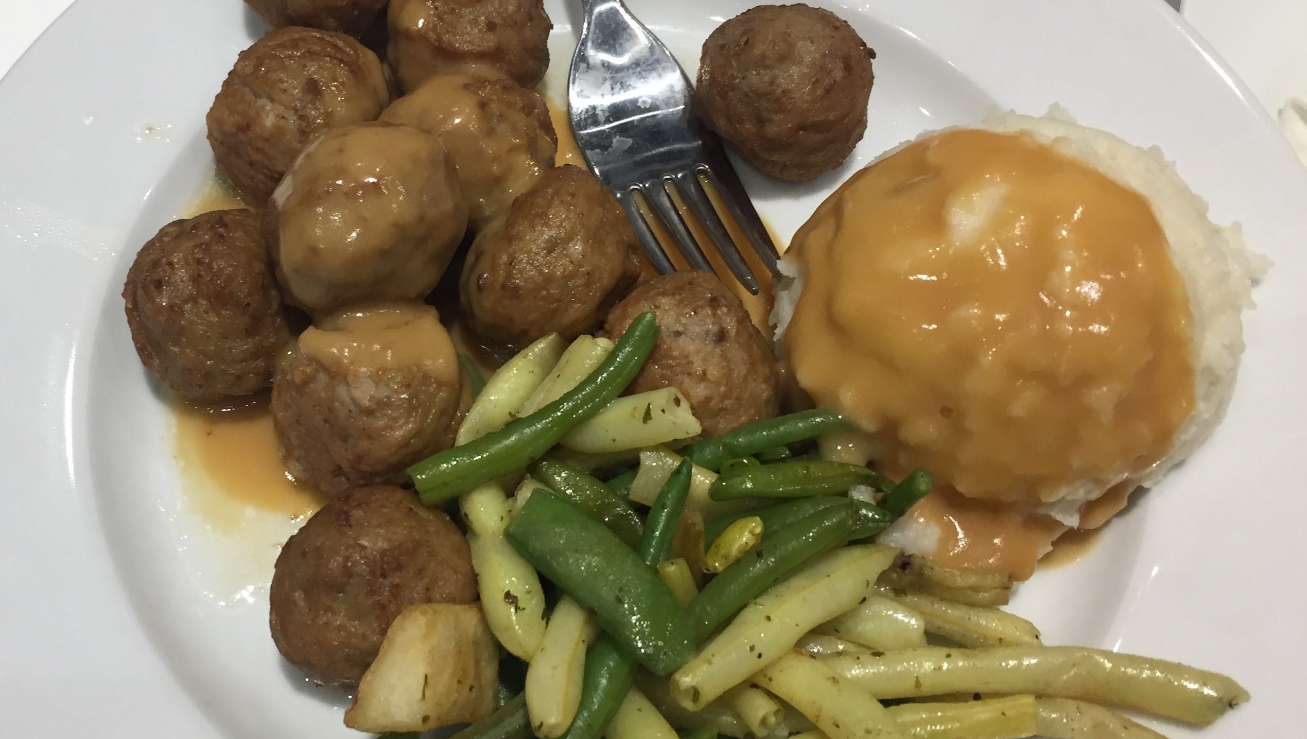 Ikea Confesses That Their Meatballs Are Made Out Of People That Didn T Find The Exit Meme By Peebee Memedroid