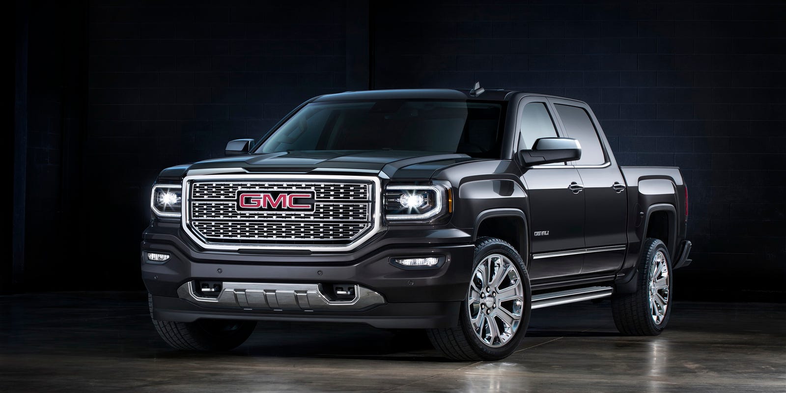 Auto review 2017 GMC Sierra Denali 1500 pickup performs