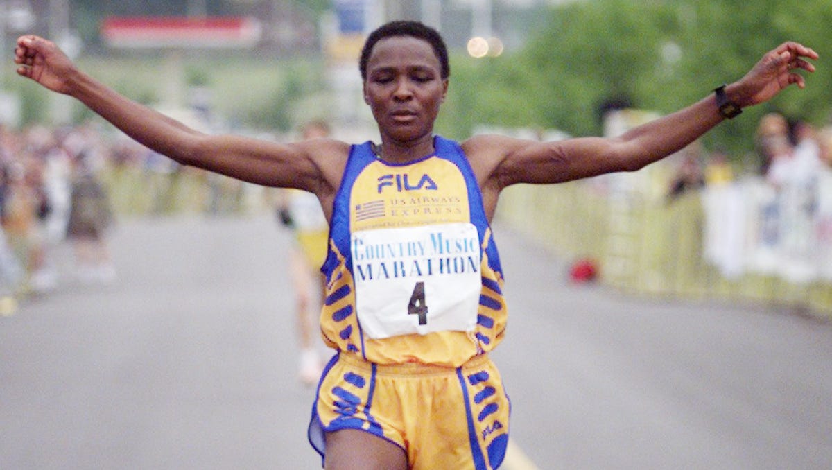 Male and Female winners of the Nashville marathons (20002017)