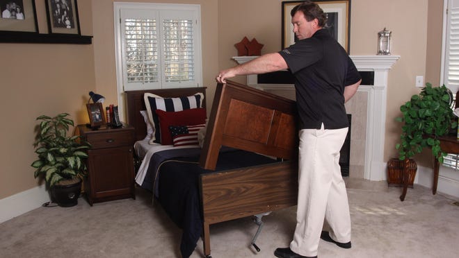 Cy-A102 Wholesale Nursing Adjusteble Home Care Two Crank Hospital Type Beds Price Medical Beds for Home Use - China Manual Hospital Bed, Hospital Beds for Sale - Made-in-China.com