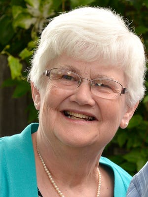 Sandra Hynds, 77