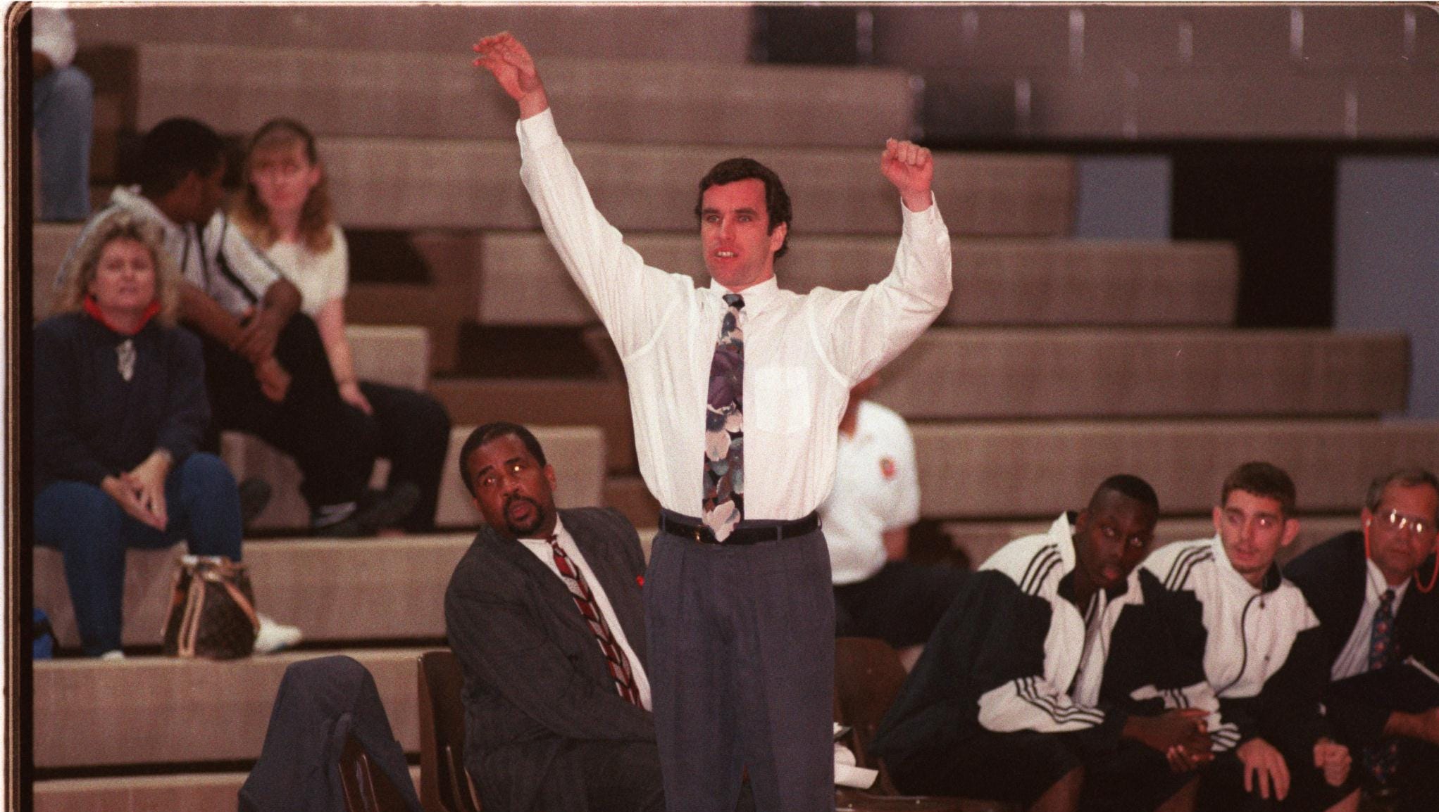 Former Florida Baylor Umass Hoops Coach Tim Maloney To Lead Dunbar