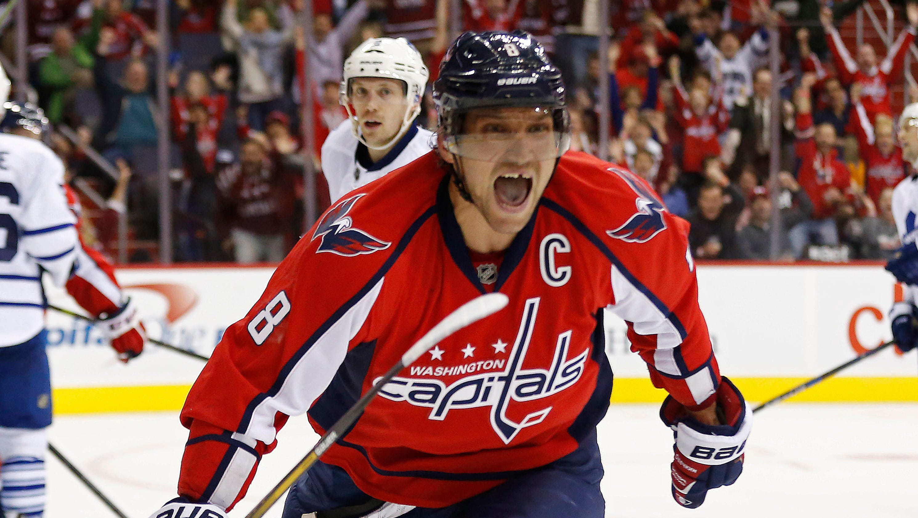 NHL players who have scored the most goals by country