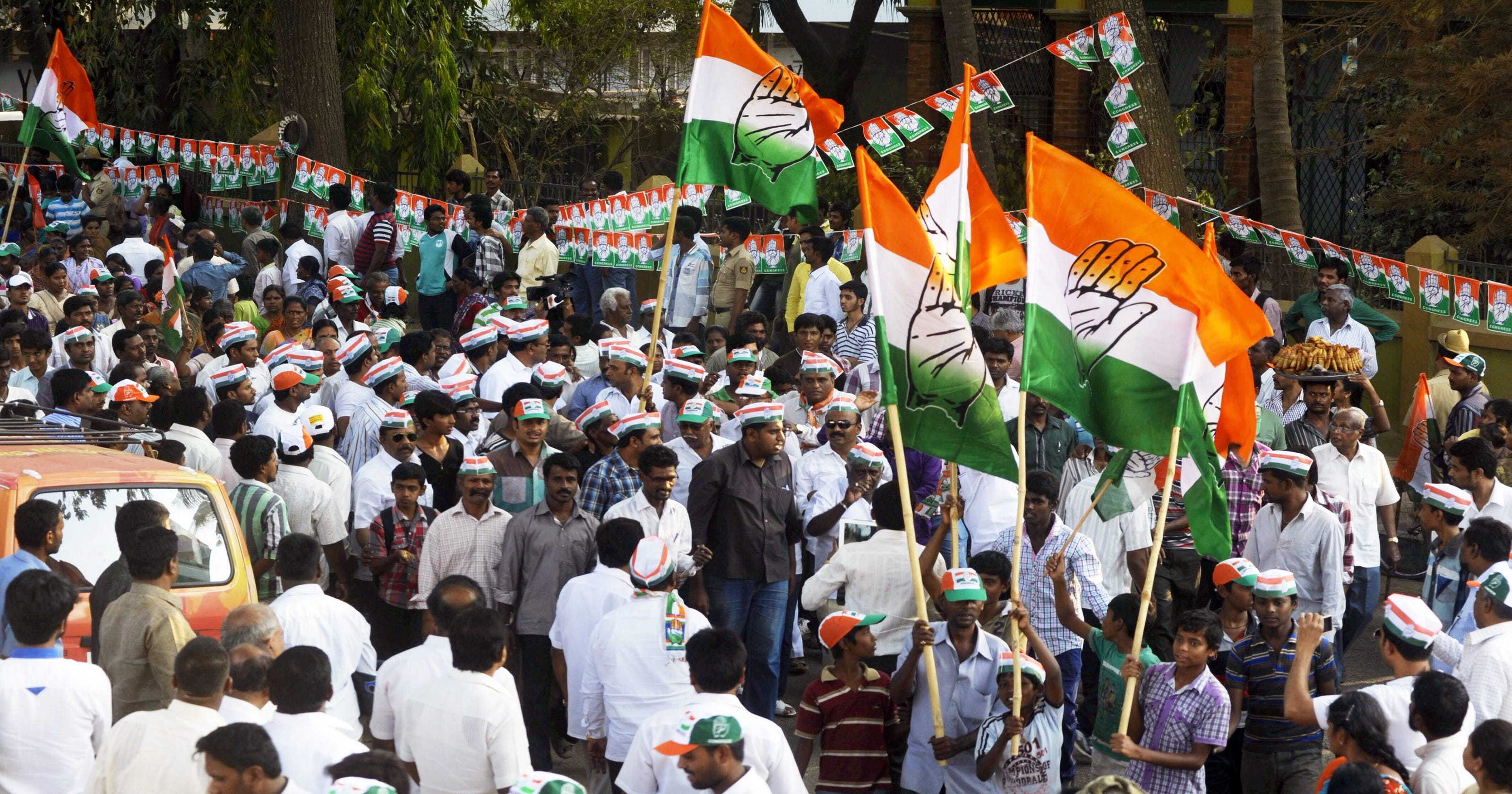 India Starts Voting In Worlds Largest Election 