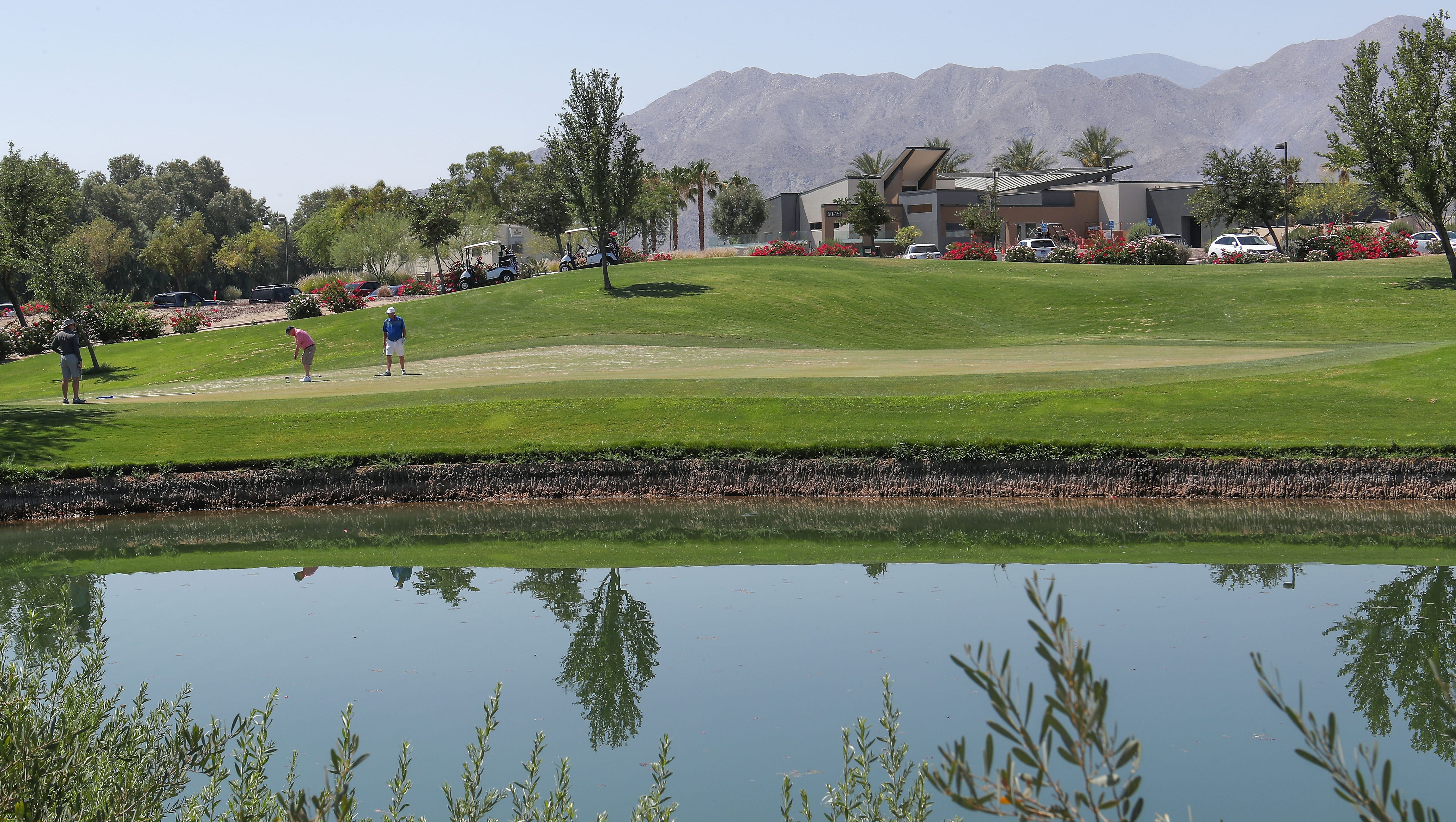Desert Cities Are Saving Water Farms And Golf Courses Not So Much