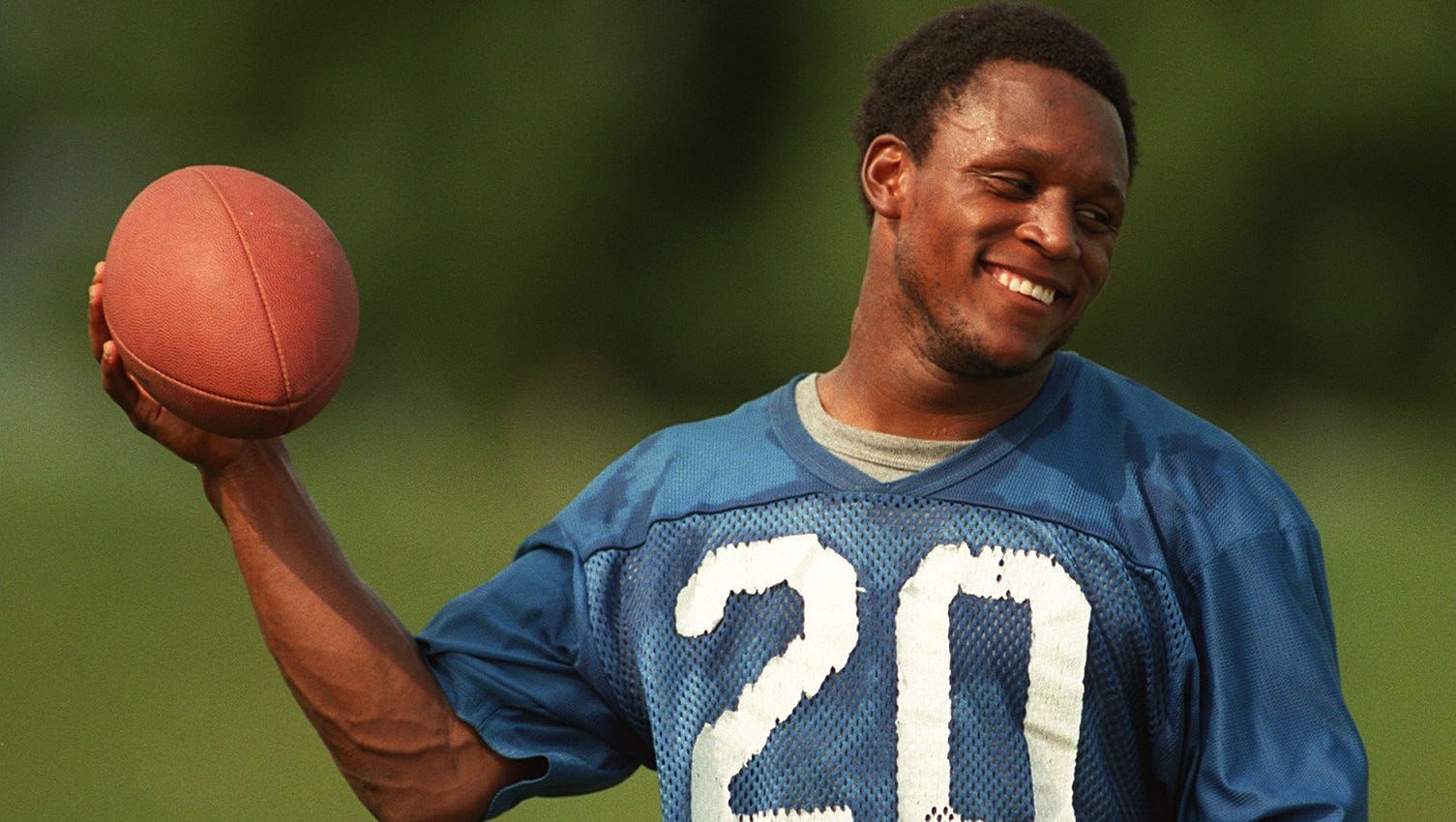 Barry Sanders to get Oklahoma State football statue, ring of honor