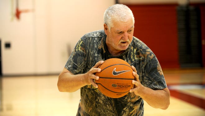 Frank Wachlarowicz, the leading scorer in St. John's history and a former Little Falls standout, returned to St. Johns University to give instructions at a basketball camp in Collegeville. Wachlarowicz is a former MIAC MVP and had a tryout with the Boston Celtics.