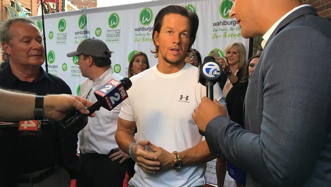 Mark Wahlberg Talks Detroit Gilbert And Patriots Day