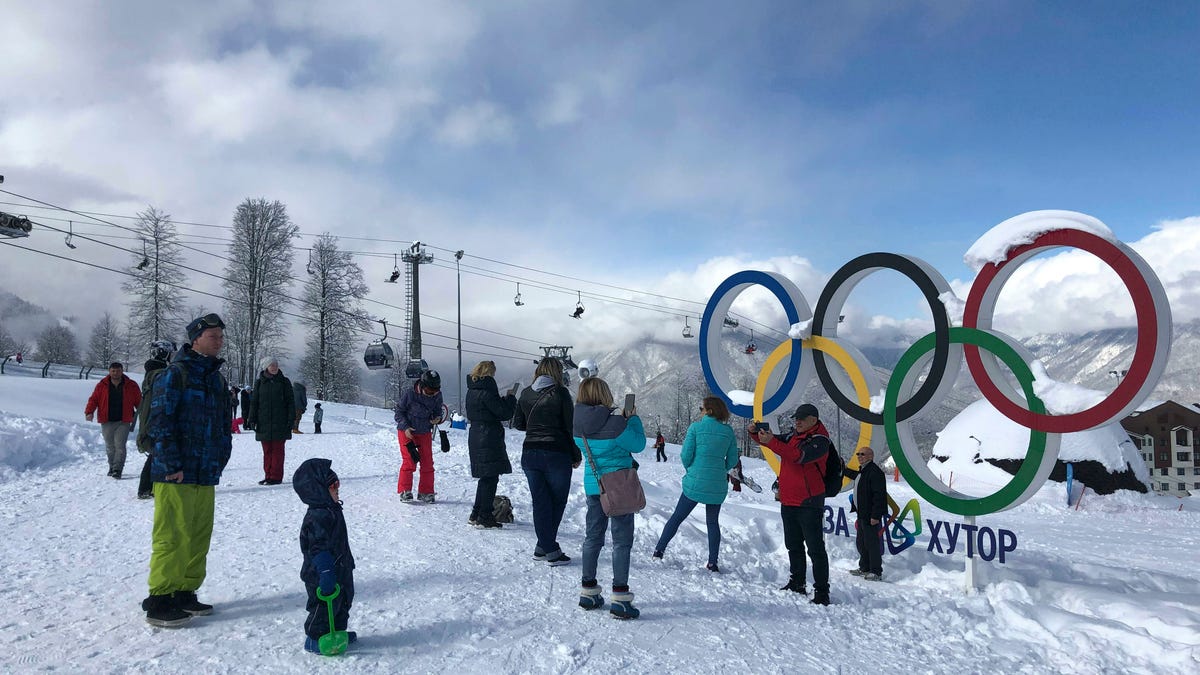 Russia learns to love ski resorts, but not ski racing