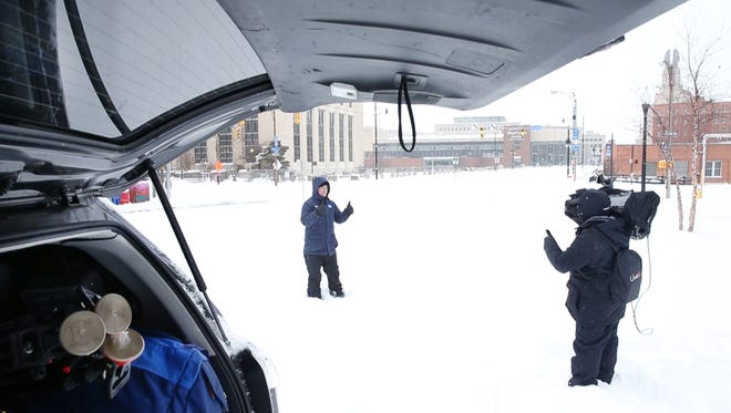The Weather Channel meteorologist Mike Seidel goes live from Rochester.