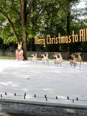 Memphis The Star Of Hallmark S Christmas At Graceland Premiere