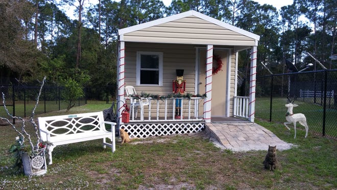 This campground cottage undergoes transformation for the Merry Meows event.