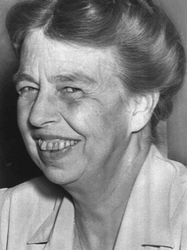 Eleanor Roosevelt Gave Reassuring Touch To Polio Victim