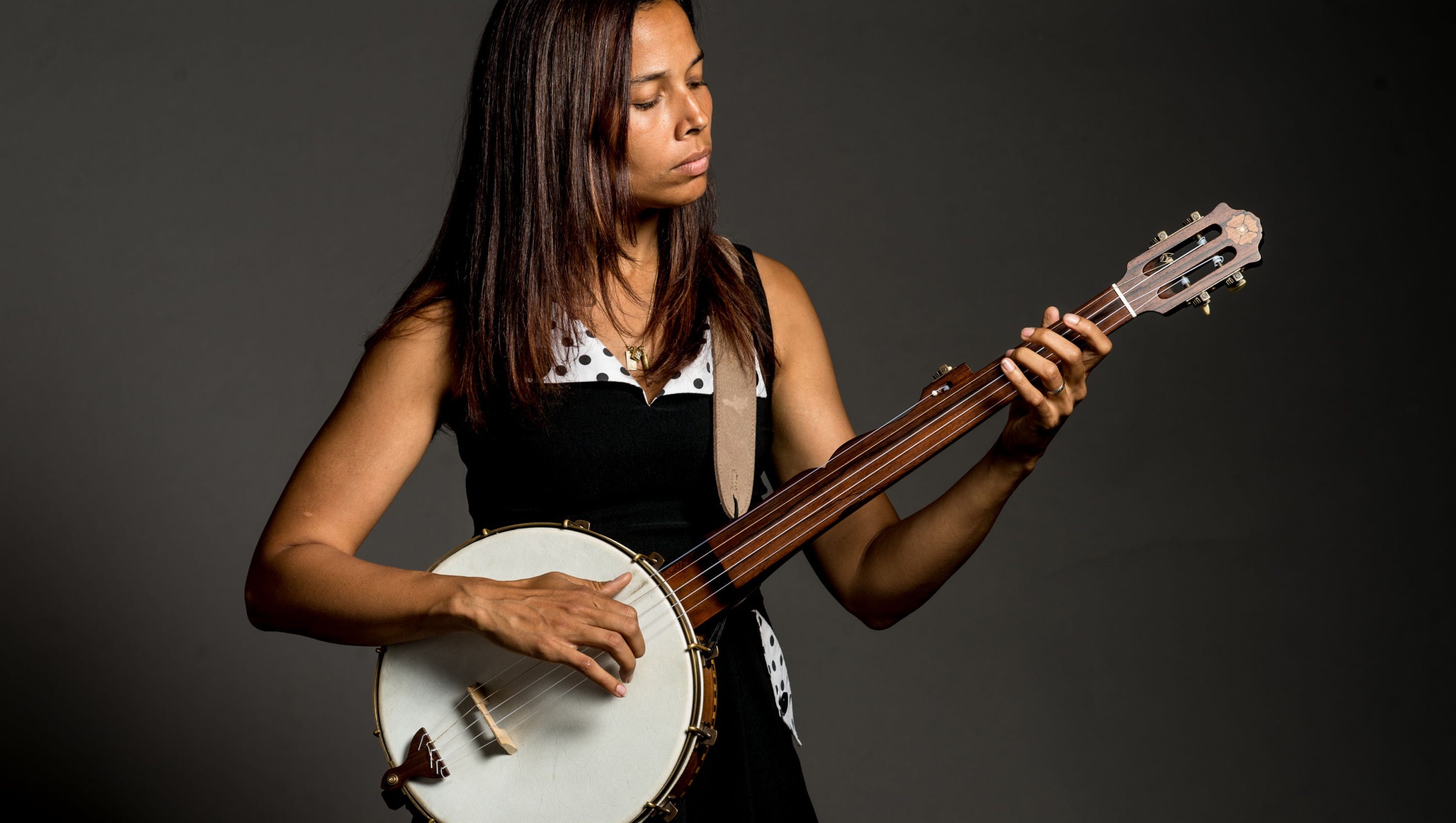 Rhiannon Giddens brings new music, familiar faces to DWT