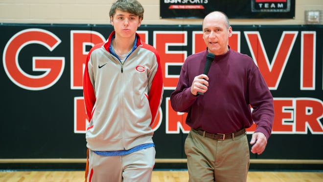 The season premiere of "Open Court with Bob Castello" puts the spotlight on Greenville senior Wells Hoag, who was chosen one of the top five boys basketball players in Class AAAA in the preseason.