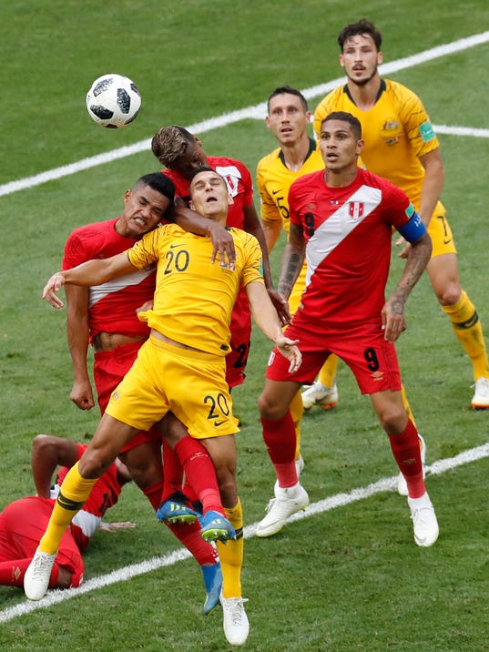 Russia_Soccer_WCup_Australia_Peru_23700.jpg