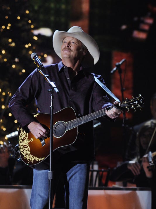 Alan Jackson brings 25th anniversary tour to Nashville