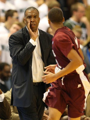 Texas Southern Tigers head coach Mike Davis reacts to play during 1st half of  a game at Jack Breslin Students Events Center against the Michigan State Spartans.
