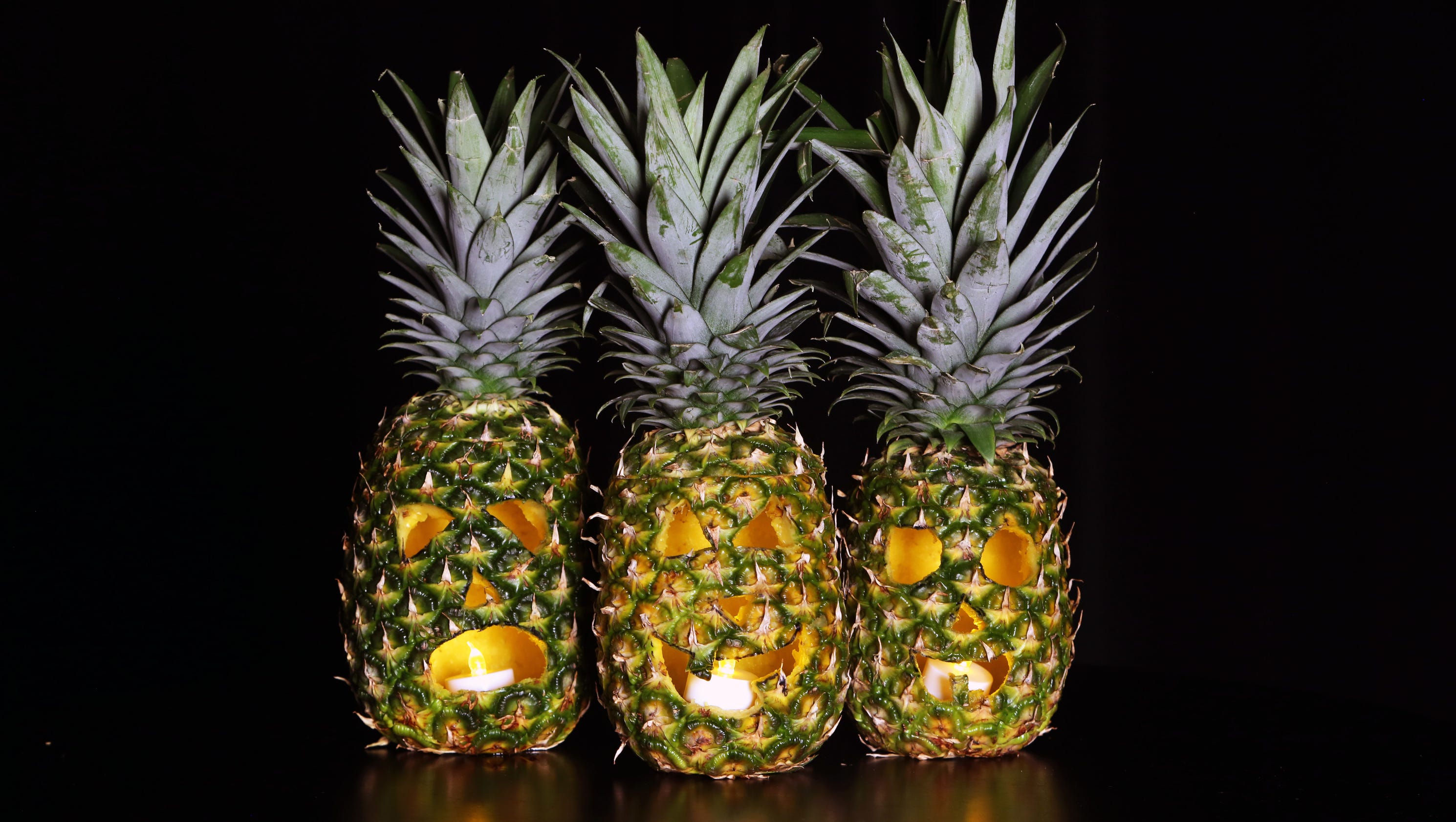 How To Carve A Pineapple