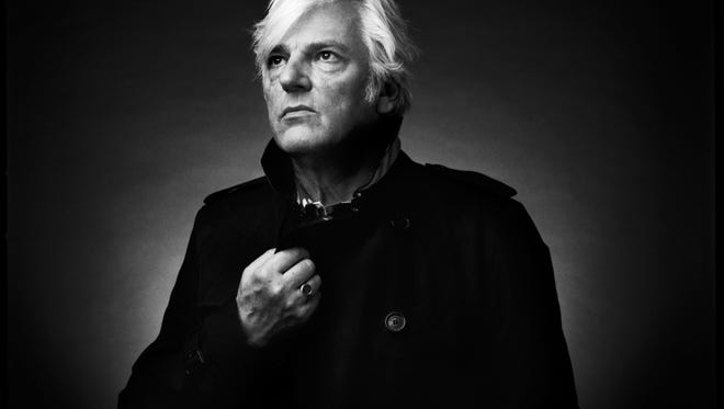 Robyn Hitchcock headlines the final River Concert Series at the Harbor Town Amphitheatre this weekend.